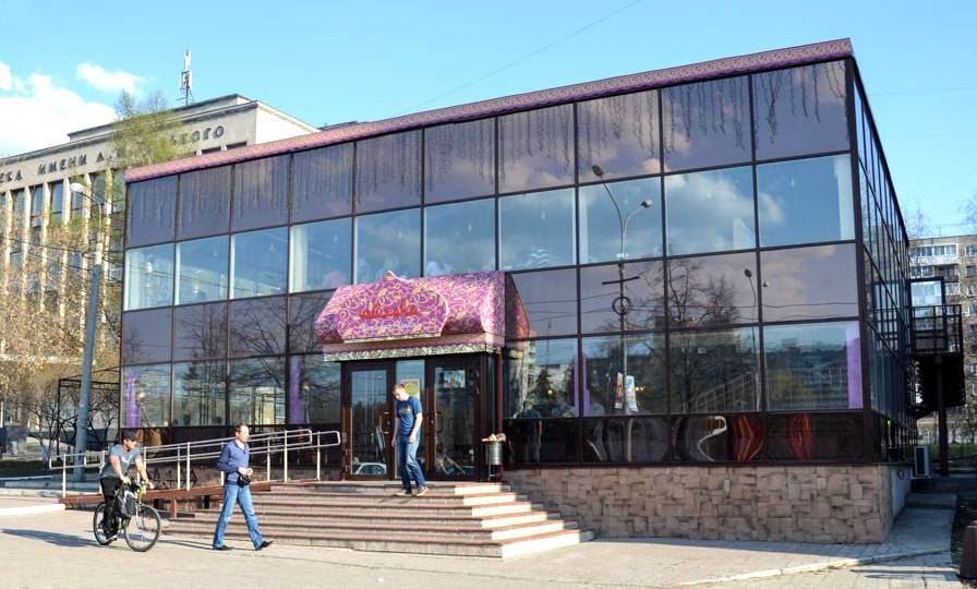 Ресторан «Чайхана» на ул. Ленина, 70а