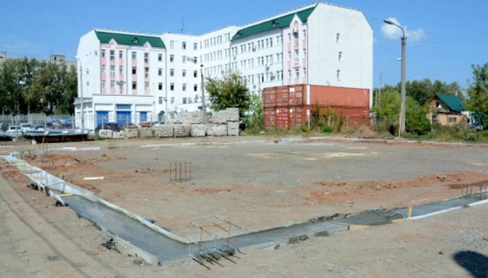 Строительство общественной бани рядом с авторынком Нагорный