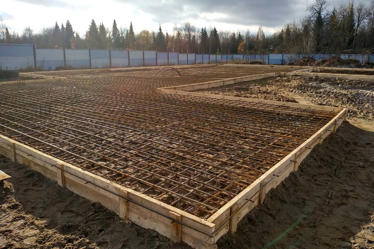 Началось строительство нового бетонного завода у Чусовского моста