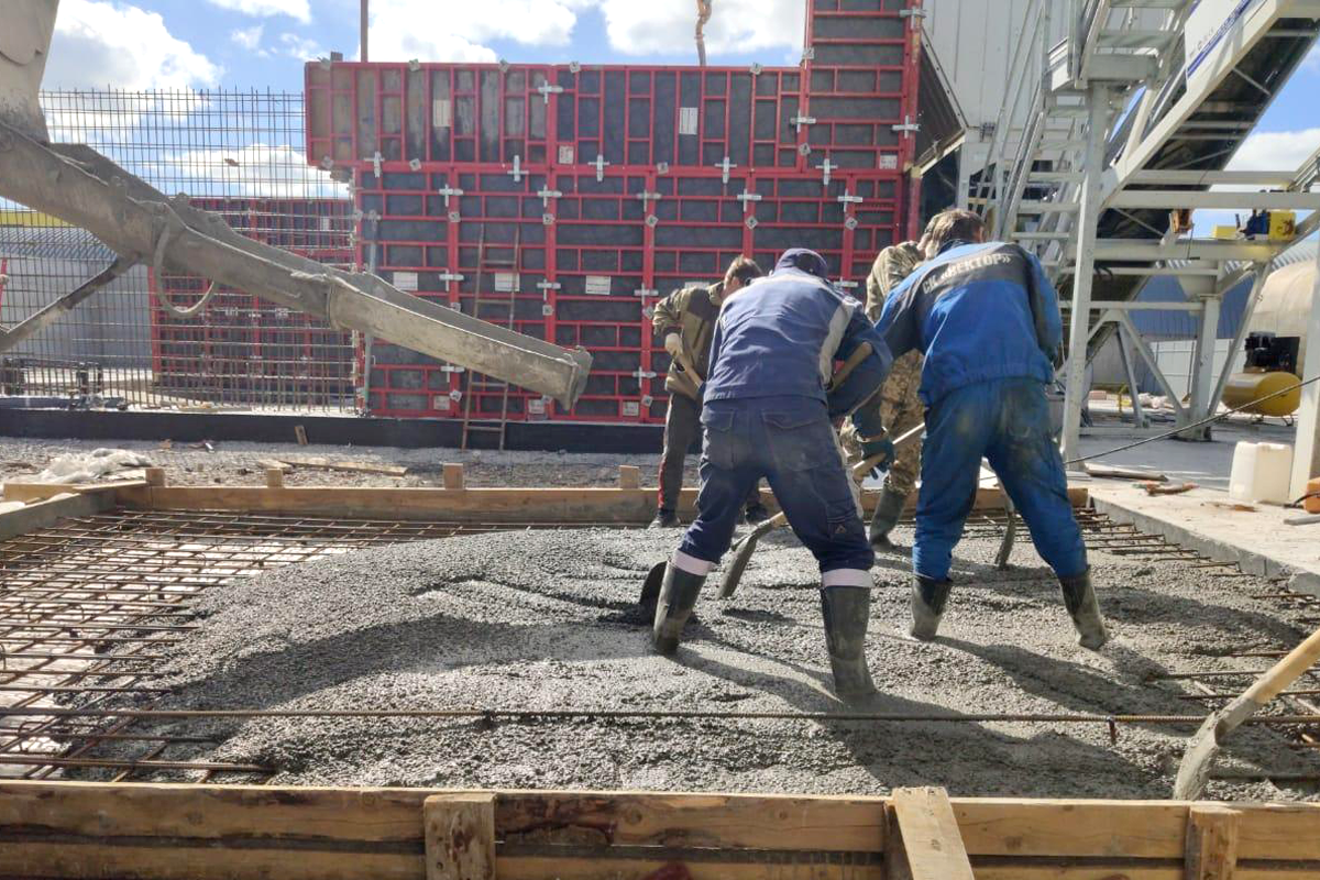 Идёт строительство четвёртого бетонного завода «Вега»